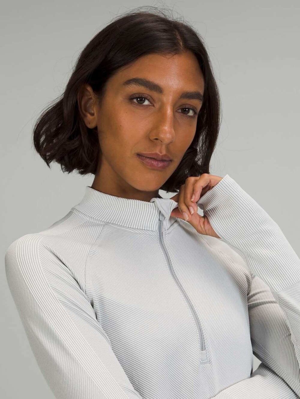 Lululemon Rest Less Cropped 1/2 ZipDiagonal Rib Silver Drop / White - Picture 2 of 10